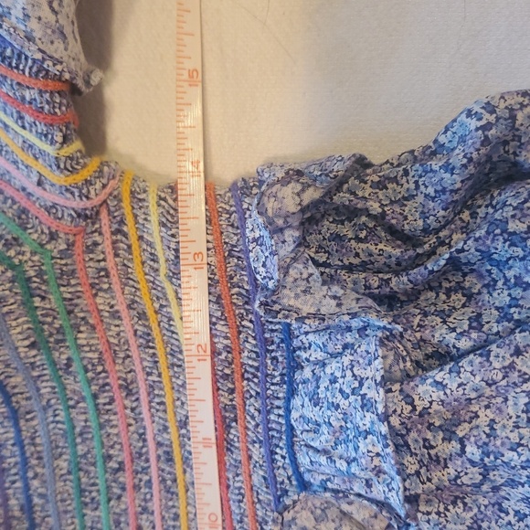 Petersyn Blue Colorful striped  Davenport Sz . M Crop‎ top w Bell Sleeve - Picture 10 of 12